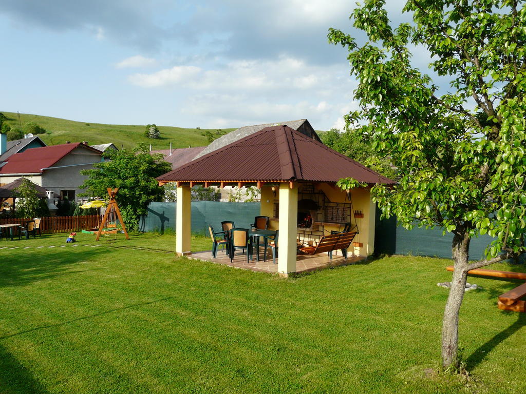 Apartman Elegant Bešeňová Rum bild